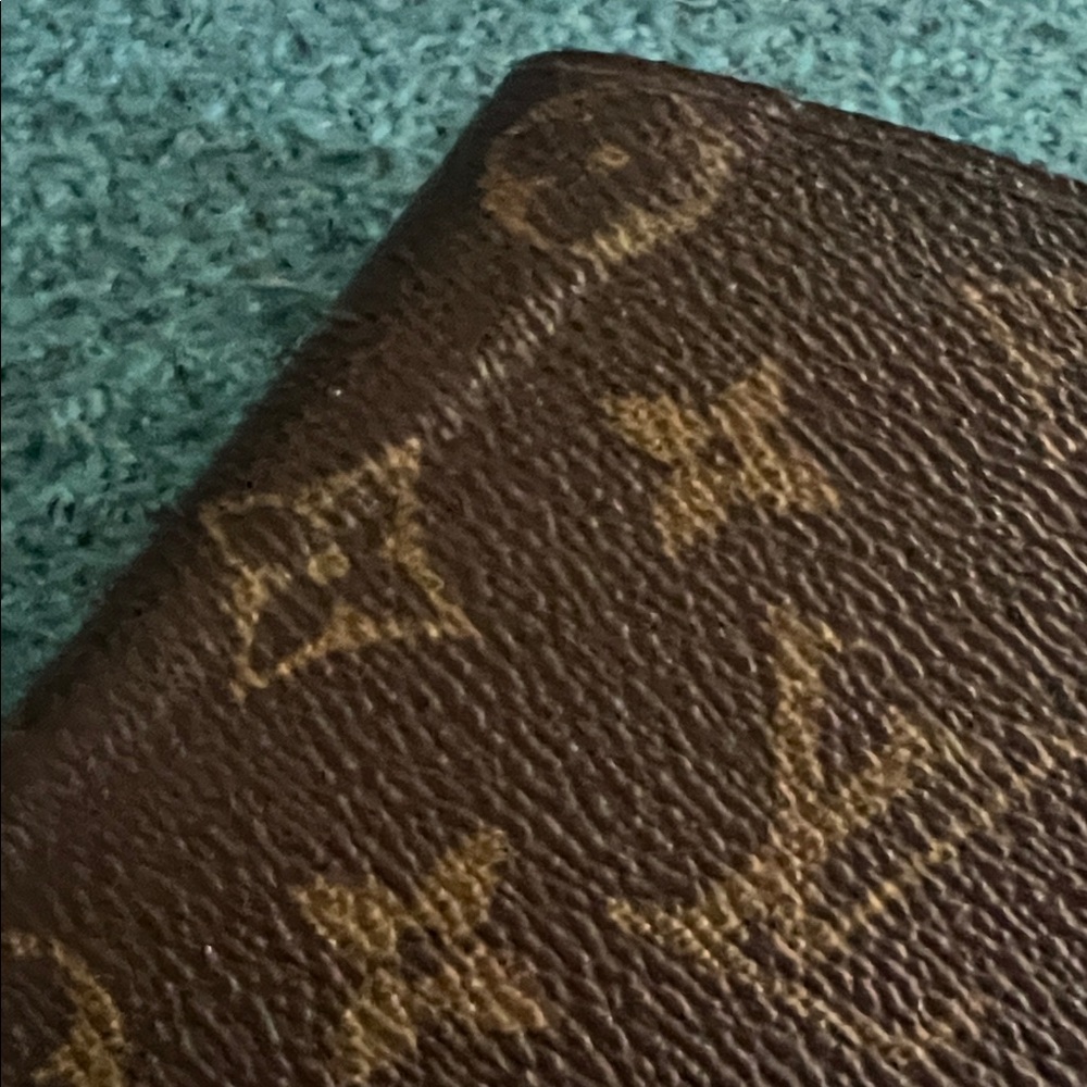 Louis Vuitton Dark Brown Monogram folding wallet - Picture 2 of 13